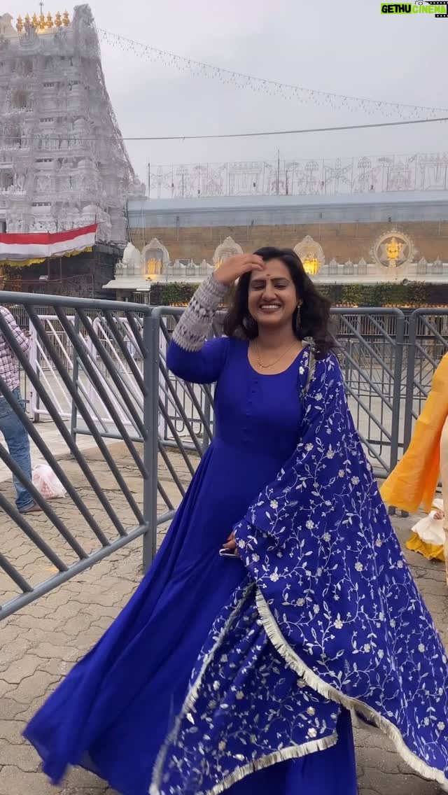 Asha Rajagopal - 4.8K Likes - My heart belongs to Tirumala. My heart finds its way back there again and again. Tirumala is where my soul feels at peace. ❤️ 

#govindagovinda #omnamovenkateshaya