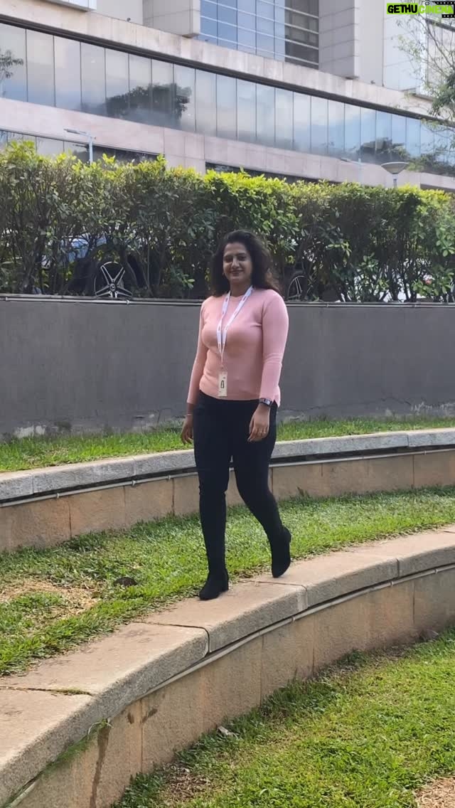 Asha Rajagopal - 31.1K Likes - ನೋಡವಳಂದವಾ 😉

#instagram #viral #trending #explore #asharajagopal