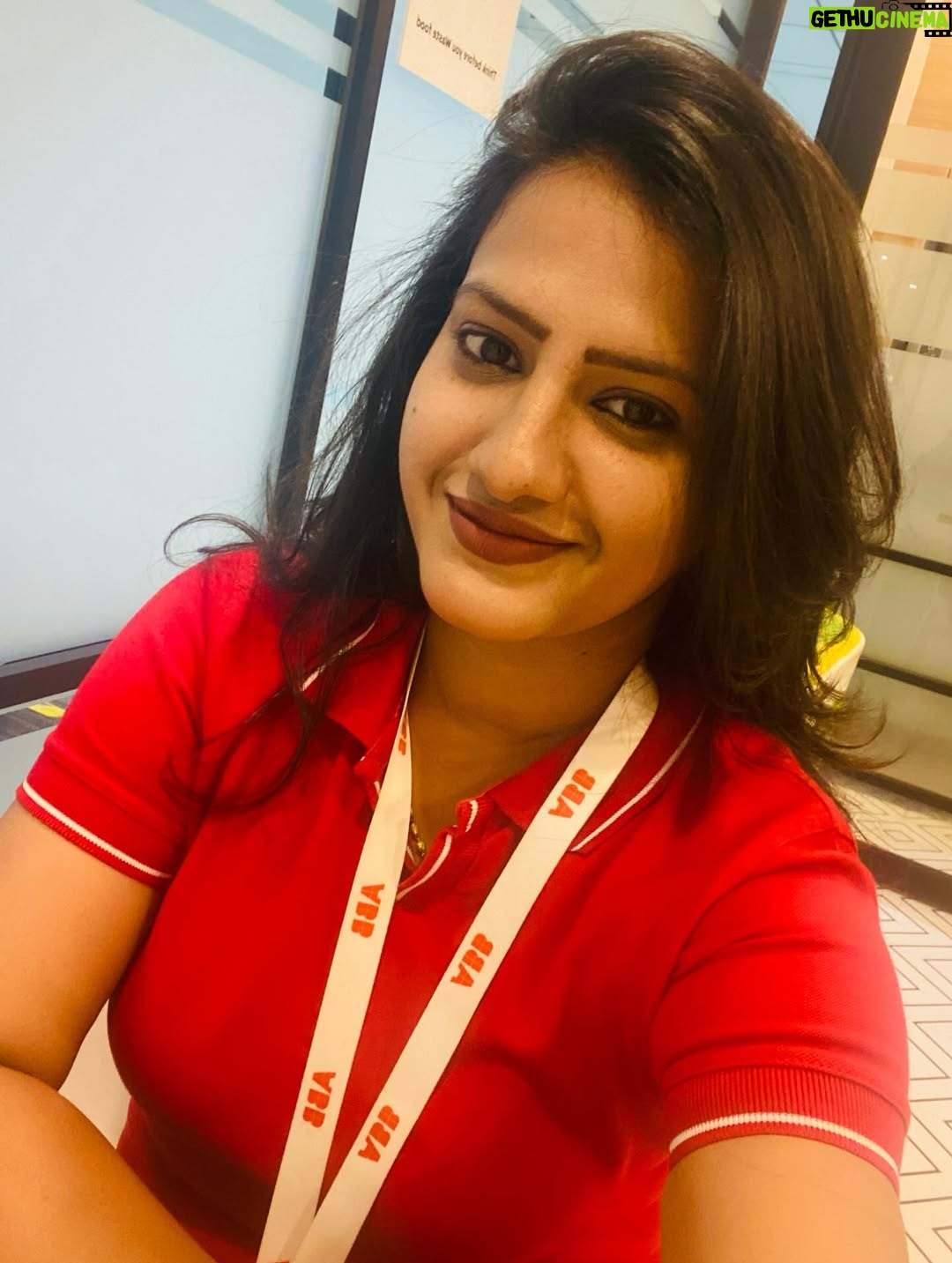 Asha Rajagopal - 1.7K Likes - Less talk, more action ❤️🖤🤍

#insta #instapic #instagram #instamood #asharajagopal