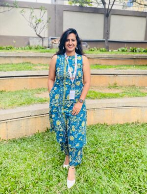 Asha Rajagopal Instagram - Haters, relatives, everyone — same energy: ignored😊
#insta #instagram #instapic #asharajagopal
