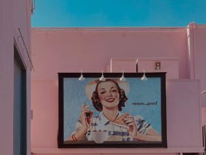 Ashleigh Brewer Instagram - God I love this show! Farewell Television City, hello Sunset Studios! Here’s to another 38 years!! 🤩@boldandbeautifulcbs