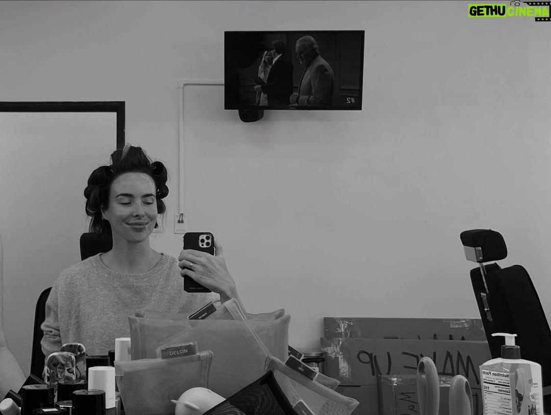 Ashleigh Brewer - 2K Likes - God I love this show! Farewell Television City, hello Sunset Studios! Here’s to another 38 years!! 🤩@boldandbeautifulcbs
