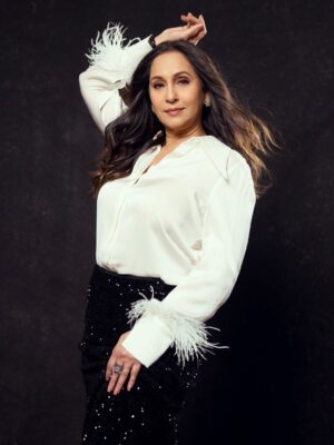 Ashwini Bhave Instagram - When an outfit has more to say⦠you give it more frames. Same classic vibe. š«
Clicked byšø -shrutibagwe
Hair - @sudhahairstylist
Makeup by - @kiran
Assisted by - @pragati.g.s
#fa9la #ashvinibhave #filmfare #photoshoot