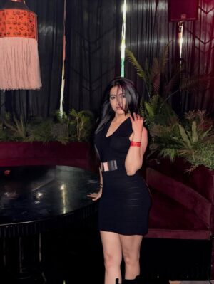 Ashwithi Shetty Instagram - Fire in the house 🔥