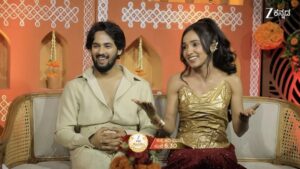 Asiya Firdose Instagram - ನಾವಿದ್ದ ಕಡೆ ಮನರಂಜನೆ ಗ್ಯಾರಂಟಿ ಅಂತ ಭರ್ಜರಿ ಹೆಜ್ಜೆಗಳೊಂದಿಗೆ ಬಂದ್ರು 'ಶ್ರಾವಣಿ ಸುಬ್ರಮಣ್ಯ' ಕುಟುಂಬ!
ಜೀ಼ ಕುಟುಂಬ ಅವಾರ್ಡ್ಸ್-2025 | ಇದೇ ಶುಕ್ರ-ಶನಿ-ಭಾನು ಸಂಜೆ 6:30ಕ್ಕೆ.
#ZeeKannada #KutumbaAwards2025 #ZeeKannadaKutumbaAwards2025 #ZKA25 #ZKKA25