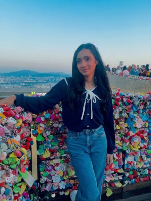 Asiya Firdose Instagram - 💜🔐
@thejohnsons_______
.
#seoul #korea #travel #asiyafirdose #actor #lovelock #nseoultower #southkorea