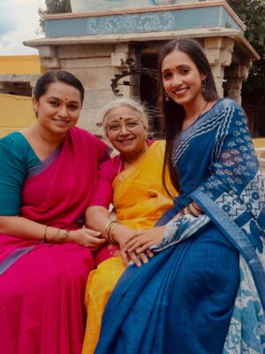 Asiya Firdose Instagram - Amma Ajji Shravani ❤️
I was personally waiting for this! Were you waiting too?
.
#shrvanisubramanya #shravani #3generations #amma