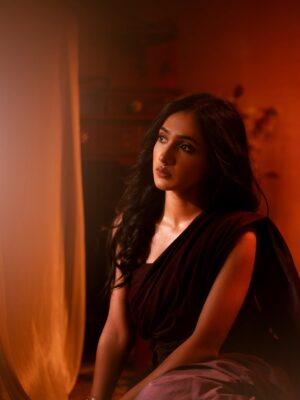Asiya Firdose Instagram - Fable - a story in herself ✨
.
.
Pc @vinu5494 @prashu_photographer
Mua @make_overbyusha
.
.
#asiyafirdose #portraits