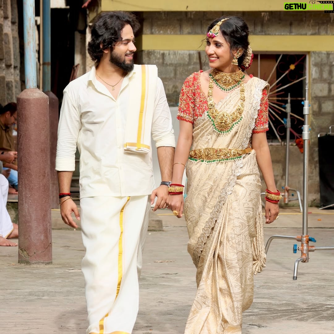 Asiya Firdose - 85K Likes - Lights, camera, marriage! Shravani & Subbu are now one — all thanks to your love and support! ✨ 
.
.
.
#shravanisubramnayamaduve #zeekannada #shravani #subbu #shravanisubramanya #actors