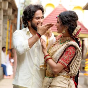 Asiya Firdose Instagram - Lights, camera, marriage! Shravani & Subbu are now one — all thanks to your love and support! ✨
.
.
.
#shravanisubramnayamaduve #zeekannada #shravani #subbu #shravanisubramanya #actors