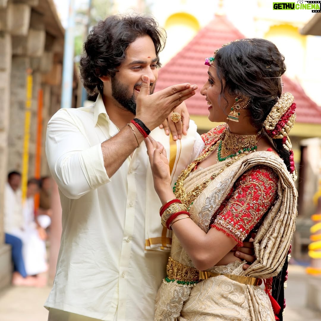 Asiya Firdose - 85K Likes - Lights, camera, marriage! Shravani & Subbu are now one — all thanks to your love and support! ✨ 
.
.
.
#shravanisubramnayamaduve #zeekannada #shravani #subbu #shravanisubramanya #actors