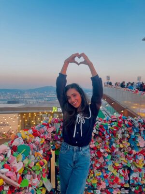 Asiya Firdose Instagram - 💜🔐
@thejohnsons_______
.
#seoul #korea #travel #asiyafirdose #actor #lovelock #nseoultower #southkorea