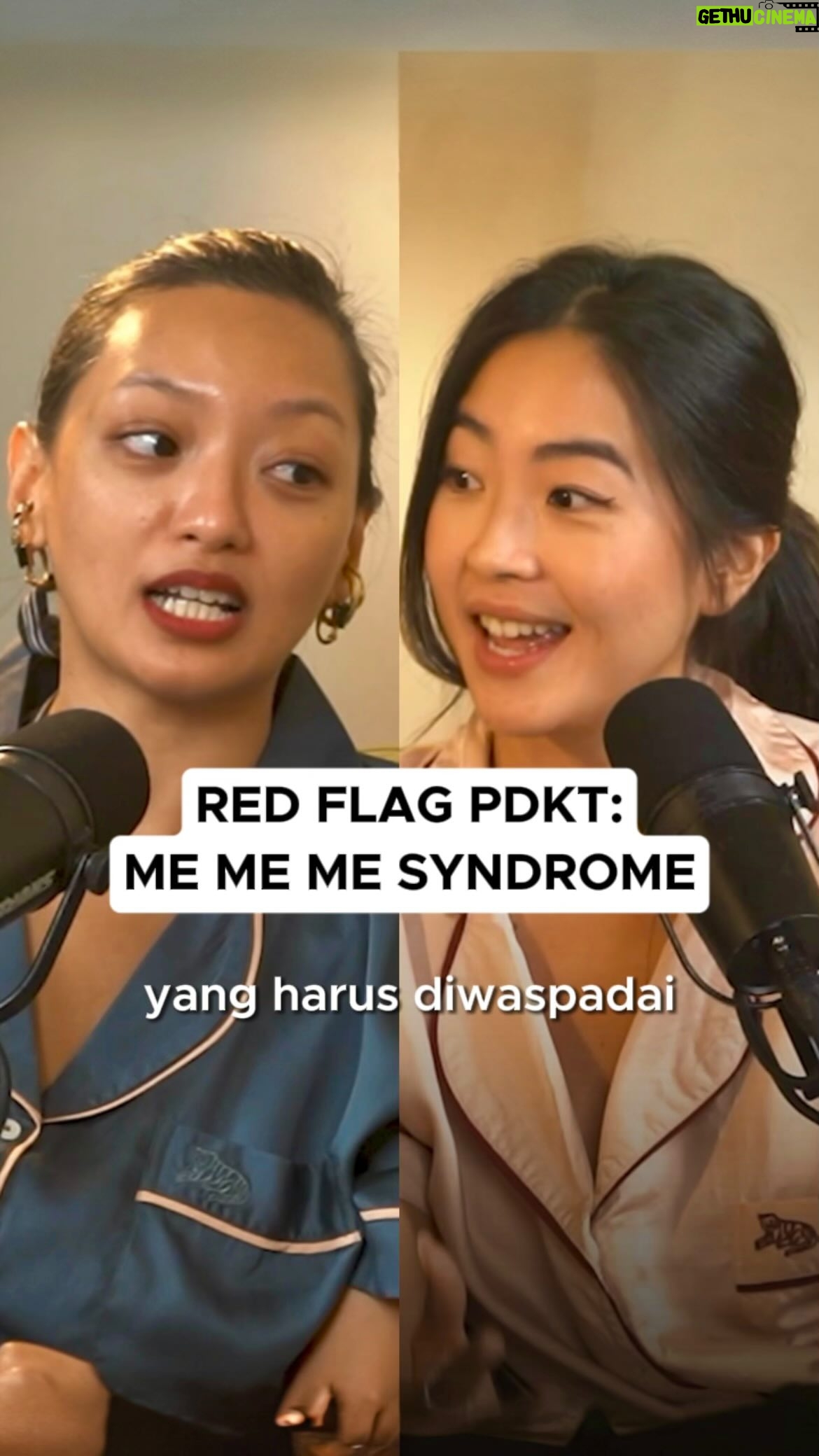 Asmara Abigail - 2.1K Likes - Pasti pernah ketemu kan sama yang kayak gini?? 🫵

🎙️ Belajar Mencintai Tanpa Kehilangan Diri | Pillowtalk EP 2. Watch the full convo, link in bio.
#ConversationsWithJC 
—
#relationships #relationshiptips #redflags