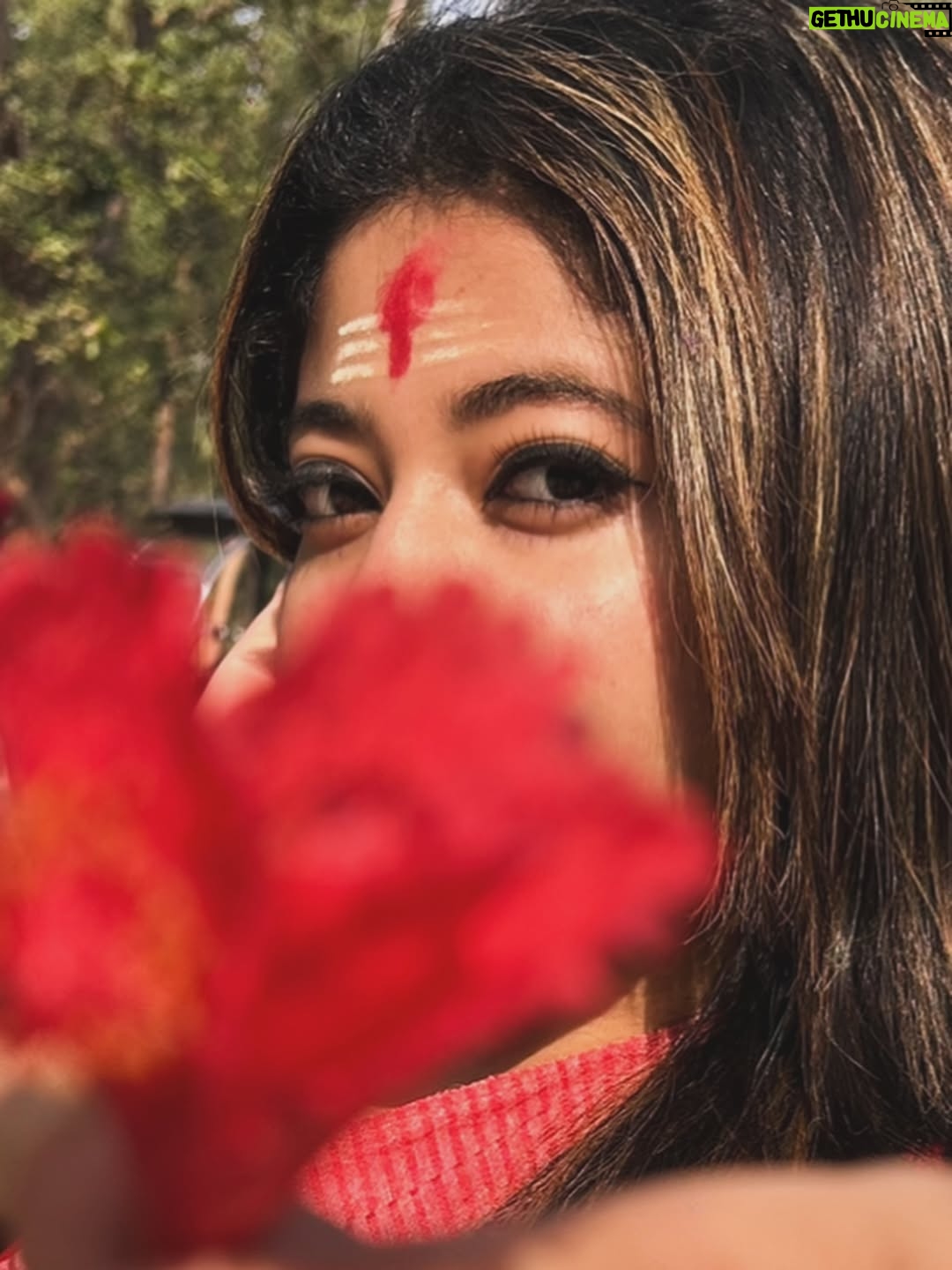 Asmee Ghosh - 13.4K Likes - Playing Devi Sati at the age of seven was an ethereal milestone in my life, one that gifted me a magic far beyond anything I could have imagined. It brought me gold in its truest form. Recognition, love, and the blessings of my cherished audience. Only much later did I realise that Sati was always a part of me, far more than I was ever a part of her.

As a child actor, I portrayed goddesses, mostly forms of Durga. These roles were never choices I consciously made. They arrived at my door, gently and gracefully, inviting me to embody her. If i try to boast about it a little, I would like to believe I was the chosen one🙈. Maa wanted me to play so many deities of her, made me gain acclamations when I was not even trying to seek it, gather so much love from my extended family and compelled me to fall in love with my craft to the extent that I choose to remain an artist all my life. It was only with time did I understand that this was always a path I was meant to walk. As a child, little did I know that she resided within me, beyond me, and through me.

As 2025 draws to a close, I pause with gratitude, thanking the divine for blessings beyond measure. I learned deeply, lived fully, and released what no longer deserved my hold. More than anything, I felt profoundly protected this year as though I was gently caressed in the arms of the divine, my path always guided toward the greater good. I was shown what unfolded beyond my sight, not to harden me, but to awaken me, anchoring me more deeply to my roots.

Today, I offered my prayers to Maa Kankali, one of Sati’s 51 Shakti Peethas. My heart feels elated overflowing with joy, wonder, and gratitude. From Durga to Parvati to Sati, Kali, Lakshmi, Saraswati and also Annapurna — I have lived many forms of the Goddess through my profession and it can’t be coincidence everytime. Some things are just orchestrated. I was always guided, protected, and held with utmost care. My correspondence to the divine is barely ritualistic. My faith stems from the deepest core of my heart. Its a bondage of soul. 

Thank you my Fierce Shakti❤️🌺🪷
Thank you my Eternal Shiva 🕉️✨
Grateful for 2025!