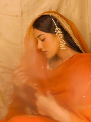 Asmeet Sehra Instagram - Just me and noor jahan jiās songs against the worldššŖæ