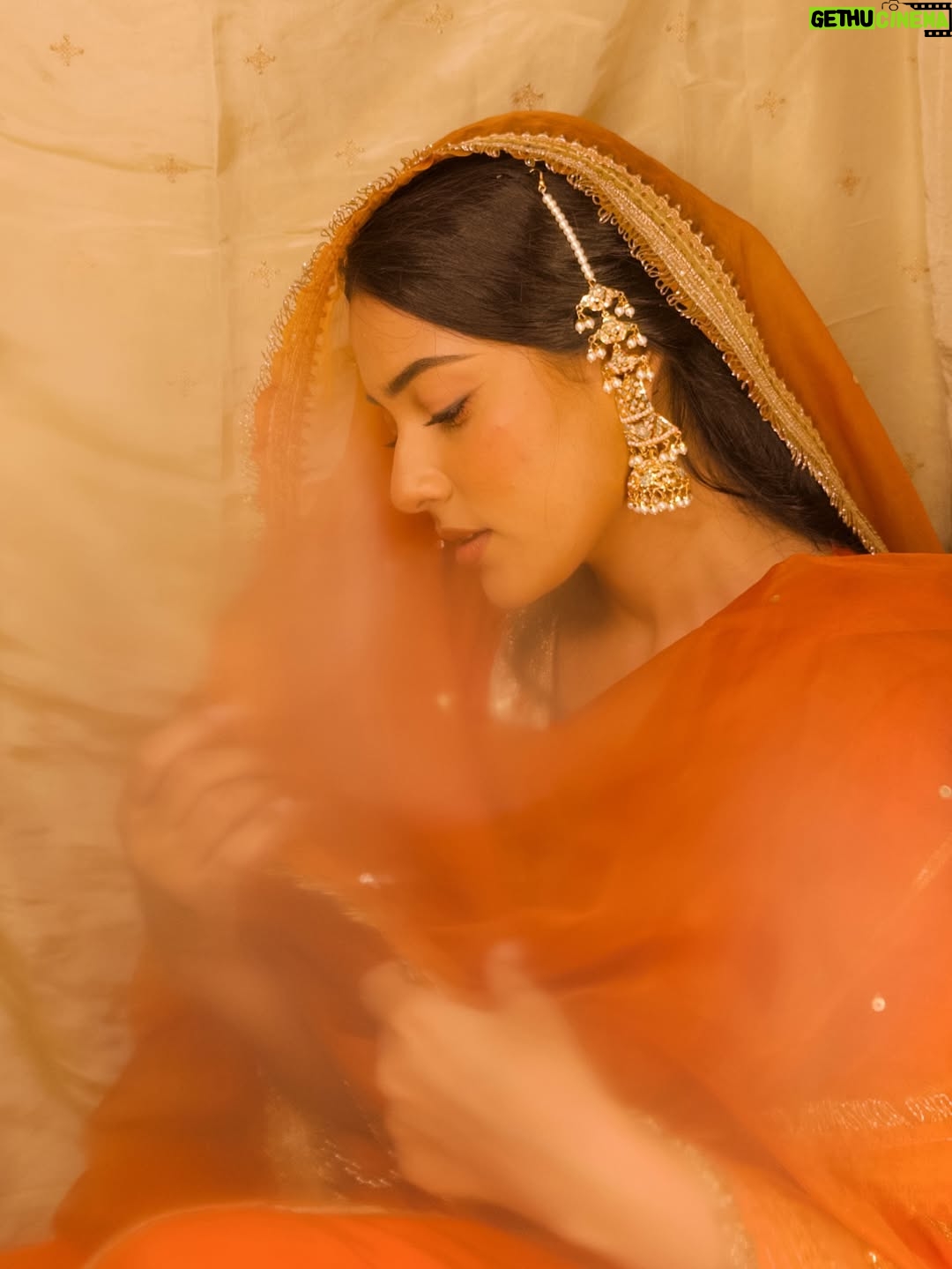 Asmeet Sehra - 2.3K Likes - Just me and noor jahan ji’s songs against the world💕🪿