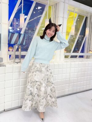 Aya Shibata Instagram - 🐴
ㅤㅤㅤㅤㅤㅤㅤㅤㅤㅤㅤㅤㅤ
ㅤㅤㅤㅤㅤㅤㅤㅤㅤㅤㅤㅤㅤㅤㅤㅤㅤㅤㅤㅤㅤㅤㅤㅤㅤㅤ
午年なので馬耳！
ㅤㅤㅤㅤㅤㅤㅤㅤㅤㅤㅤㅤㅤ
チェンソーマンのパワーちゃんみたいで
テンション上がりました😈パワーの角は赤だけど。笑

私はチェンソーマンはパワーが一番好きです😈
素直で可愛い🥰
ㅤㅤㅤㅤㅤㅤㅤㅤㅤㅤㅤㅤㅤ
ㅤㅤㅤㅤㅤㅤㅤㅤㅤㅤㅤㅤㅤ
アベプラ衣装提供
ニット.スカート  @and.couture 
ピアス @osewaya_official 
リング @cuicui.jp 
ㅤㅤㅤㅤㅤㅤㅤㅤㅤㅤㅤㅤㅤ
ㅤㅤㅤㅤㅤㅤㅤㅤㅤㅤㅤㅤㅤ
#アベプラ #ABEMA #午年 #チェンソーマン #パワー