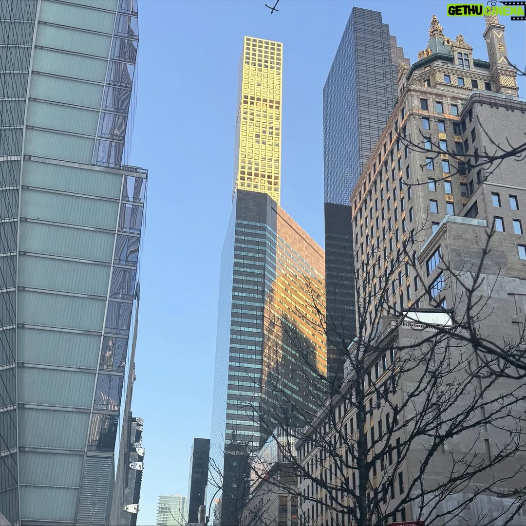 Ayça Varlıer - 2K Likes - Bi gittim geldim işte😝 #nyc #trip #usa #centralpark