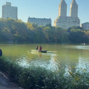 Ayça Varlıer Instagram - Bi gittim geldim işte😝 #nyc #trip #usa #centralpark