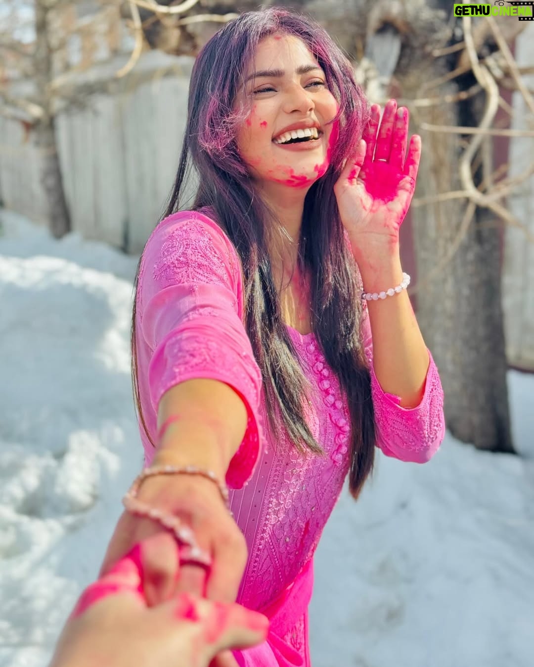 Ayra Bansal - 81.8K Likes - Celebrating Holi - festival of color 🇨🇦 
#holitoronto2024 #holifestival #holihai #newpost #holipost #ayrabansal
