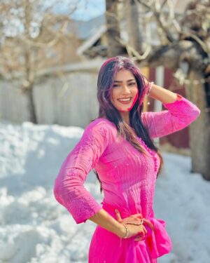 Ayra Bansal Instagram - Celebrating Holi - festival of color 🇨🇦
#holitoronto2024 #holifestival #holihai #newpost #holipost #ayrabansal