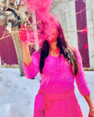 Ayra Bansal Instagram - Celebrating Holi - festival of color 🇨🇦 
#holitoronto2024 #holifestival #holihai #newpost #holipost #ayrabansal