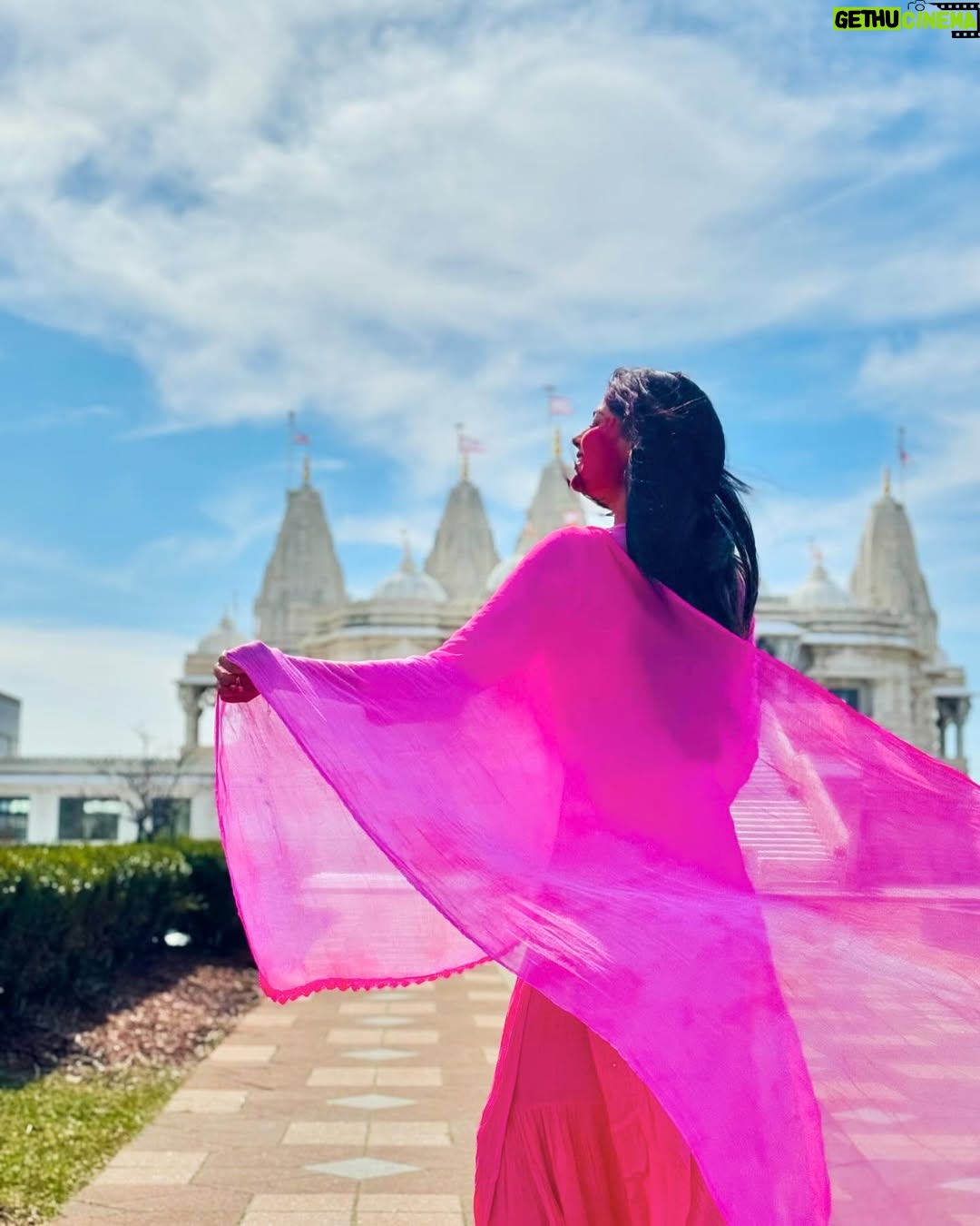 Ayra Bansal - 81.8K Likes - Celebrating Holi - festival of color 🇨🇦 
#holitoronto2024 #holifestival #holihai #newpost #holipost #ayrabansal