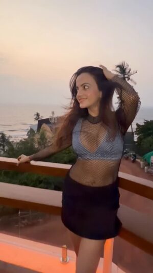 Ayra Sharma Instagram - ❤️❤️❤️