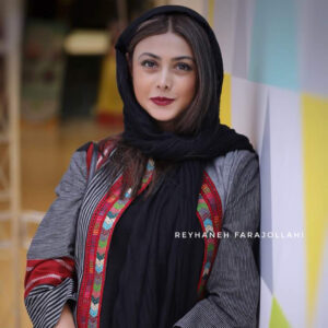 Azadeh Samadi Instagram - دیروز، اکران ۶ فیلم کوتاه برتر در گروه هنر و تجربه
دیدن این فیلم های کوتاه رو پیشنهاد می کنم بهتون
خرید بلیط از سینما تیکت
@annasani @reyhanfarajollahi
