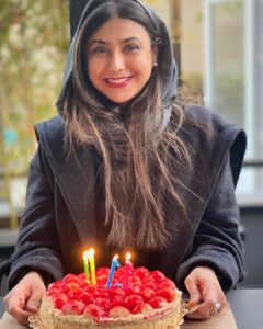 Actress Azadeh Samadi HD Photos and Wallpapers February 2021