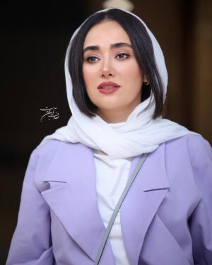 Bahareh Afshari Instagram - اکران خصوصی #روز_ششم 
💜🍭