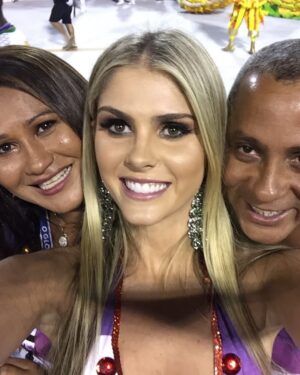 Bárbara Evans Instagram - 2016 🤭🤣