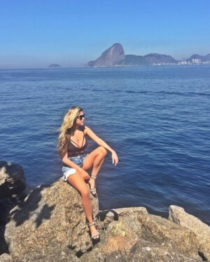Bárbara Evans Instagram - 2016 🤭🤣