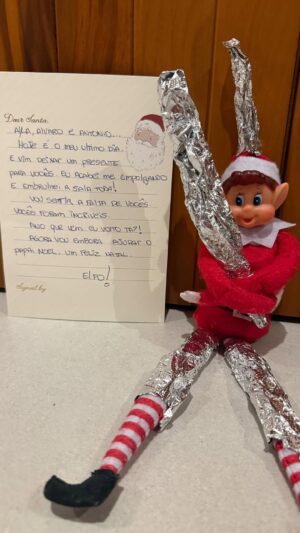 Bárbara Evans Instagram - Último dia do nosso amigo Elfo.
Foram 24 dias de muita diversão, trabalho e criatividade 🤣
Até o ano que veem!!!
Vem papai Noel 🎅🏻
#elf #elfo