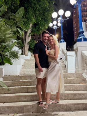 Barbara Kurdej-Szatan Instagram - Czasem nie warto zwlekać i lepiej podjąć w życiu spontaniczne decyzje :D 2 lata czekania… cierpliwie .. i jest :) 

Polska jest najpiękniejsza, ale Hiszpania też jest piękna :D☀️ Witaj nowy etapie🫶🏼🍀

#nowyetap #Hiszpania #España #happy #new #flat #familytime #love
