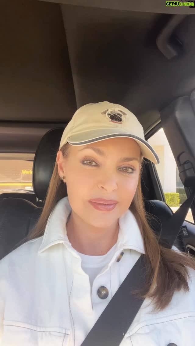 Bárbara Palacios - 64.2K Likes - Los derechos humanos no se defienden protegiendo al opresor, sino levantando la voz por los oprimidos.

El silencio ante el abuso también es complicidad.

La neutralidad frente a la injusticia siempre favorece al verdugo, nunca a la víctima.

“¡Ay de los que dictan leyes injustas, y prescriben tiranía!”
Isaías 10:1 (RVR1960)

“Aprended a hacer el bien; buscad el juicio, restituid al agraviado.”
Isaías 1:17 (RVR1960)

Damos la Gloria a DIOS y esperamos que siempre se cumpla Su Voluntad 🙌🏻

#GloriaADios #VenezuelaLibre #LiberenALosPresosPoliticos #Libertad #Justicia