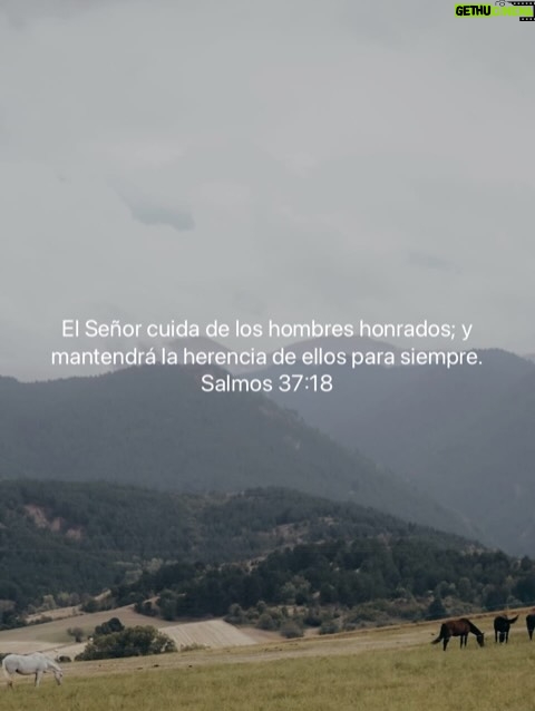 Bárbara Palacios - 3 Likes - Esperar en DIOS no es resignarse; es resistir con fe cuando el cansancio pesa, cuando la injusticia parece interminable y cuando la libertad parece lejana. En Venezuela y en cada nación bajo dictadura, hay corazones cansados, pero no derrotados. DIOS renueva fuerzas aun en la noche más larga.🙌🏻

Las dictaduras buscan quebrar la esperanza, pero la Palabra nos recuerda que el poder no es eterno y que el alma que espera en DIOS se levanta por encima del miedo. Los presos políticos, sus familias y todo un pueblo encuentran en el Señor alas cuando ya no quedan fuerzas humanas. Él ve, Él oye y Él actúa a Su tiempo.🙏🏻

“pero los que confían en el Señor recobran las fuerzas y levantan el vuelo, como las águilas; corren, y no se cansan; caminan, y no se fatigan.”
‭‭Isaías‬ ‭40‬:‭31‬ ‭ (RVC‬‬)

“El Señor imparte justicia y defiende a todos los que sufren por la violencia.”
‭‭Salmos‬ ‭103‬:‭6‬ ‭ (RVC‬‬)

“El Señor cuida de los hombres honrados; y mantendrá la herencia de ellos para siempre.”
‭‭Salmos‬ ‭37‬:‭18‬ ‭ (RVC‬‬)

A los que hoy esperan entre rejas, a los que oran en silencio y a los que no se rinden: DIOS renueva fuerzas. 🙌🏻

La verdad no se encarcela, la esperanza no se apaga y la justicia de DIOS no llega tarde. Sigamos esperando en Él; las alas ya están creciendo. 🕊️

DIOS te Bendiga Inmensamente ❤️

#Libertad #GraciasDios #DiosFortalece #Fe #ConfiaEnDios Inspiracion