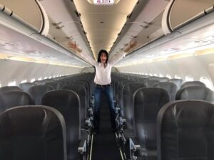 Bárbara Torres Instagram - ¡Amo trabajar y viajar! 💖✈️