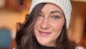 Barbora Jánová Instagram - Práce herce není sranda. Neustále se musíte připomínat a dávat o sobě vědět. Ale herectví, to moje milované řemeslo, bych nevyměnila za nic na světě.🤍🤍🤍
@castingofka @filmspacecz @jamcasting