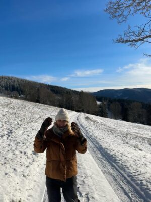 Barbora Poláková Instagram - Další singl Ťupíků brzy ❄️❄️❄️ #tupicinahorach