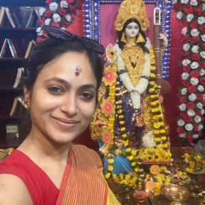 Basabdatta Chatterjee Instagram - শ্রদ্ধা ,ভক্তি ও ভালোবাসায় ভরা বসন্ত পঞ্চমীর সকাল।
সকলকে জানাই অনেক অনেক শুভেচ্ছা। ❤️🙏

#saraswatipuja2026 #NetajiJayanti #Hero #love #blessings