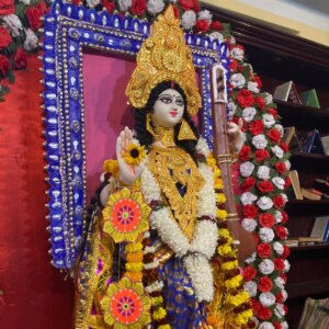 Basabdatta Chatterjee Instagram - শ্রদ্ধা ,ভক্তি ও ভালোবাসায় ভরা বসন্ত পঞ্চমীর সকাল।
সকলকে জানাই অনেক অনেক শুভেচ্ছা। ❤️🙏

#saraswatipuja2026 #NetajiJayanti #Hero #love #blessings