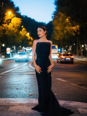 Beatriz Frazão Instagram - @globosdeouro 🌟

📸: @monteirotomas 
Hair: @ruankenndrewbeauty 
Make Up: @beadoliveira.mua 
Styled By @lafayette____________________ 
@naughtyboysagency 
Joias: @invitro__ 
@bessahotel 
#hotelbessa #globosdouro #coliseudosrecreios @sicoficial