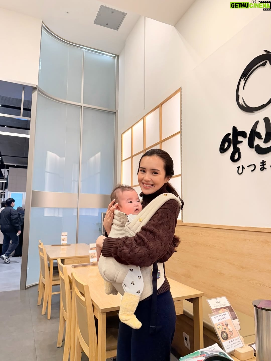 Beby Tsabina - 212.4K Likes - Akhirnya ketemu ponakanku, Rowan🍼👶🏻🤍

//vlognya sudah tayang//