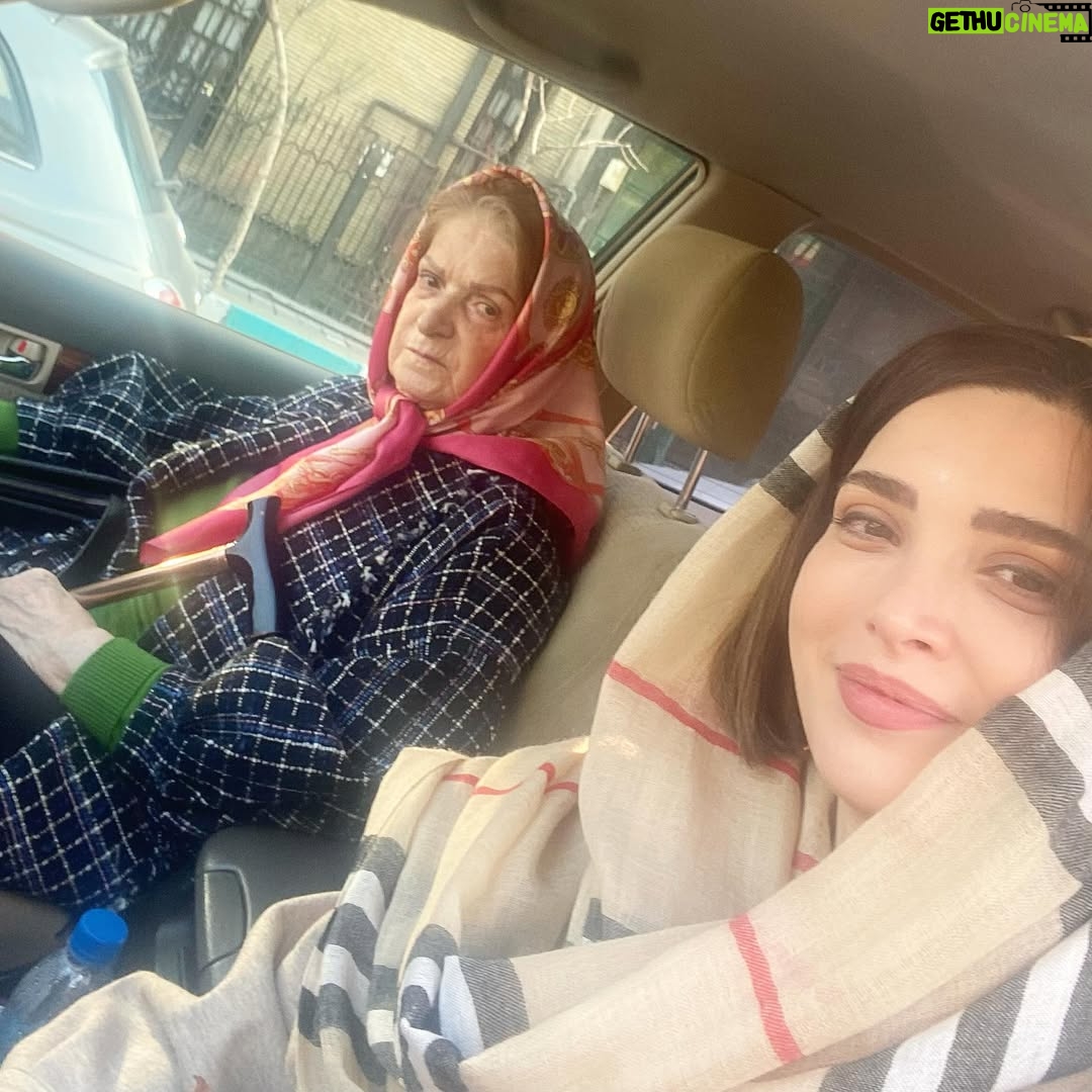 Behnoosh Tabatabaei - 328.6K Likes - .
مادرم
تنها اعتبارم نزد خداست..
🩷