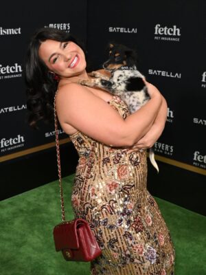Bernadette Peters Instagram - What a fetching night! 🐾 Huge thanks to our friends at @fetchpetinsurance for hosting the pawty of the season last Monday. We’re so grateful to be one of the evening’s beneficiaries, alongside Broadway Barks, Project Street Vet and Wags & Walks.

The more than $530,000 raised will help ensure pets and their people receive compassionate, life-affirming care and companionship.

And a special thank you to the evening’s dazzling performers - Sutton Foster, Bernadette Peters, Leslie Odom Jr. and surprise afterparty performer John Legend - for making tails (and hearts) wag all night long. 🐶✨

📸: Craig Barritt and Bryan Bedder for Getty Images