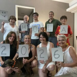 Betiana Blum Instagram - La familia recibe el nuevo Año con Toda la Onda!!!