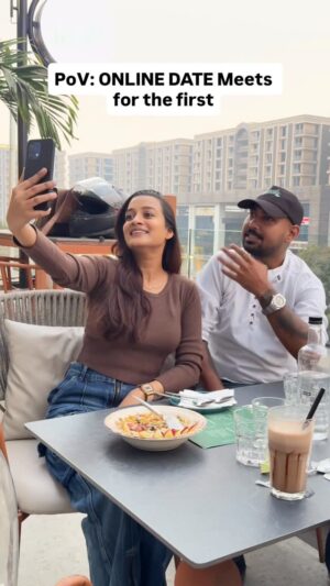 Bhagyashree Sonvane Instagram - Lo ban gayi memories👨‍🦲😅 
.
.
.
#reelitfeelit #comedy #foryoypage #funny #online #date #reelsinstagram #ᴇxᴘʟᴏʀᴇᴘᴀɢᴇ #trendingréels