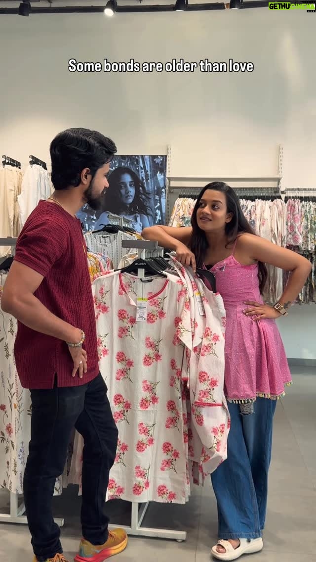 Bhagyashree Sonvane - 3.4K Likes - Two months of love can’t replace years of friendship.💛 
.
.
.
.
#bestfriend #friendshipgoals #reelitfeelit #relatable #content