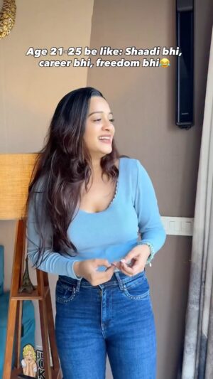Bhagyashree Sonvane Instagram - Relatable..?
Thought process of evry girl😂 
.
.
.
.
#reelitfeelit #reelsofinstagram #comedy #shadi #girls #age #foryoypage #relatable #funny #explorepage✨ #viral #reels #reelsindia #reelsinstagram